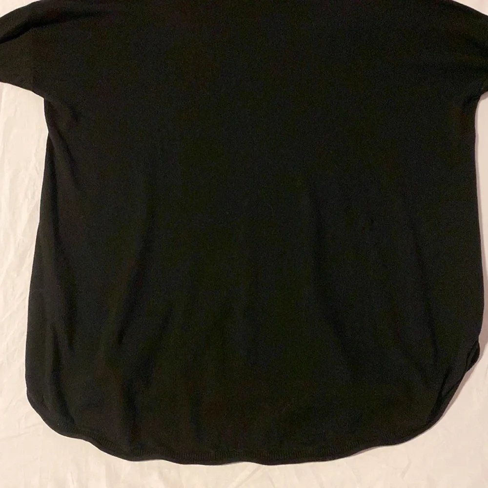 Victoria Secret Black Vneck Sweater Size Medium VGUC - Picture 5 of 8